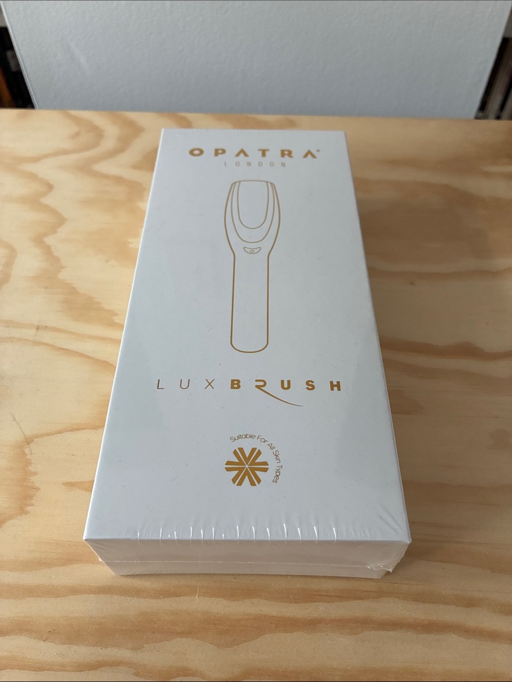 OPATRA London Lux Brush - Brand New in Box